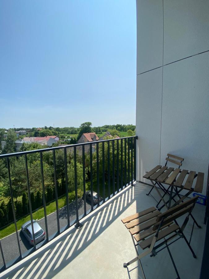 Apartament Wroclaw-Lotnisko ภายนอก รูปภาพ