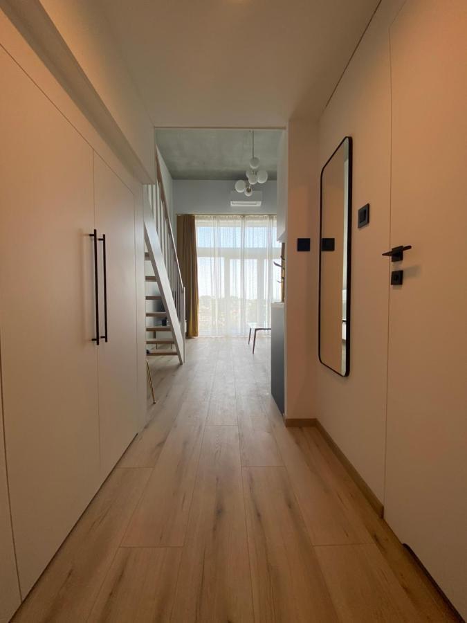 Apartament Wroclaw-Lotnisko ภายนอก รูปภาพ