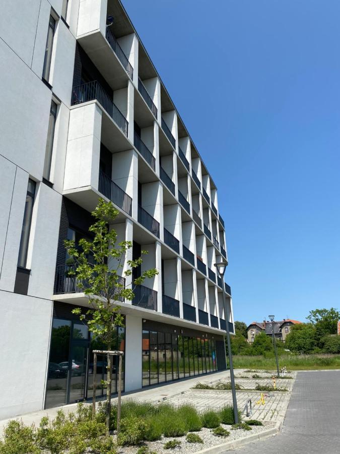 Apartament Wroclaw-Lotnisko ภายนอก รูปภาพ